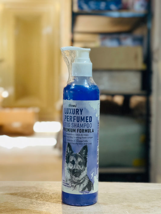 Nexora™ LuxePaws Perfume Wash — Luxury Perfumed Dog Shampoo For Deep Cleaning, Odor Control & Silky Soft Fur