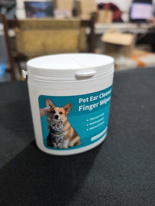Nexora™ EarCare Finger Wipes — Gentle Ear Cleaning Finger Wipes For Dogs & Cats (50 Pieces)